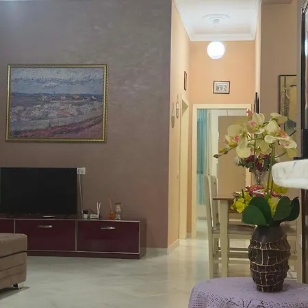 5 Min From Quiet & Comfortable Appartement Durrës